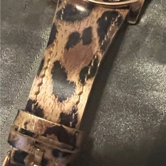 Glam Rock Watch with original presentation. Gently used. - Picture 5 of 10